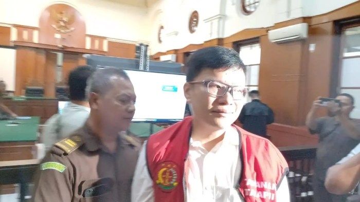 CHUTOGEL Kasus Ronald Tannur: Fakta-fakta di balik penangkapan tiga hakim